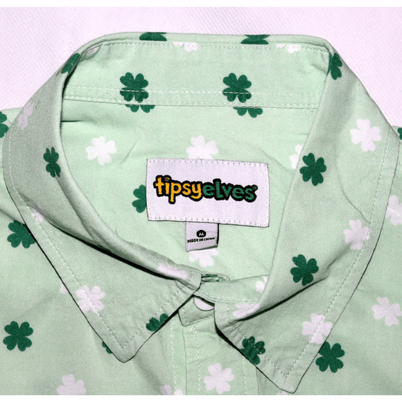 Tipsy Elves Men's Short Sleeve Button Front Clovers Shirt Size Medium - Picture 5 of 6